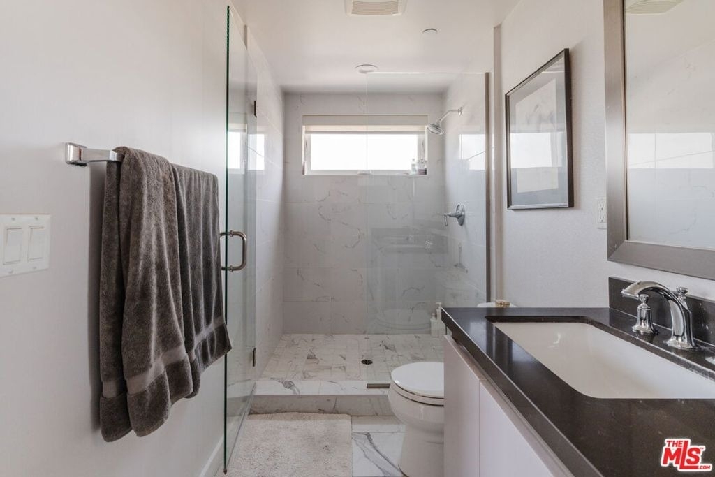 6072 Pickford Street - Photo 34
