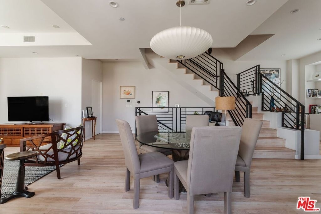 6072 Pickford Street - Photo 14