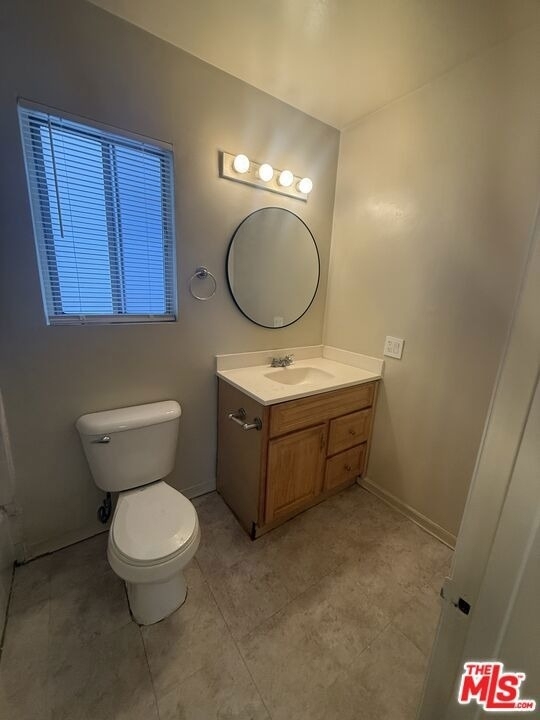 1166 Amherst Avenue - Photo 10