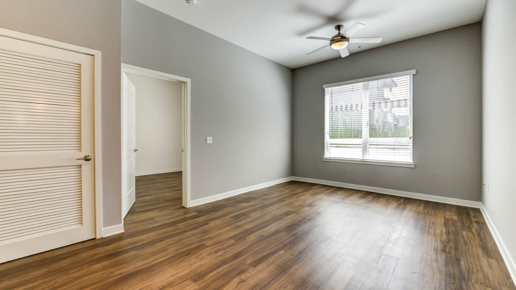 5900 Center Dr - Photo 12