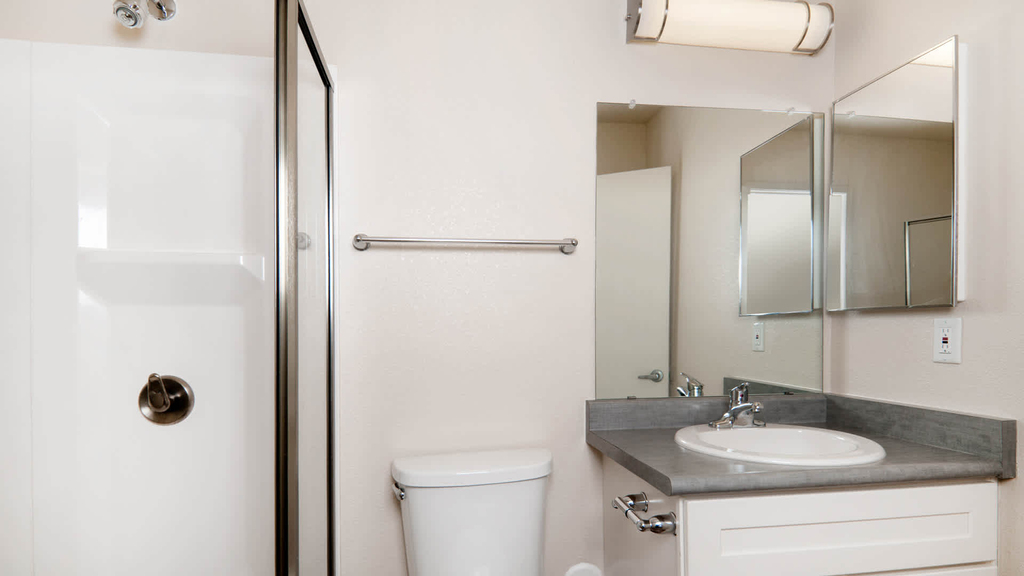1600 E. Third Avenue - Photo 12