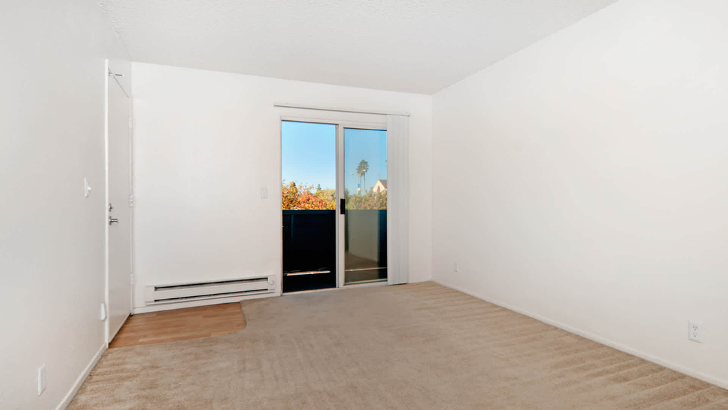 1600 E. Third Avenue - Photo 6
