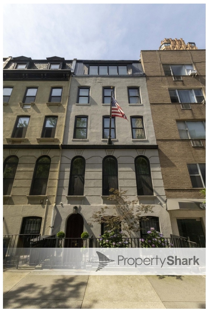 414 E 50th St - Photo 0