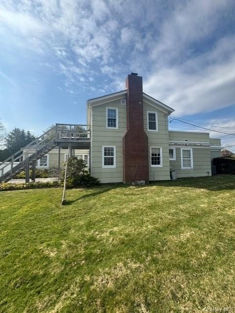 323 Mill Road - Photo 0