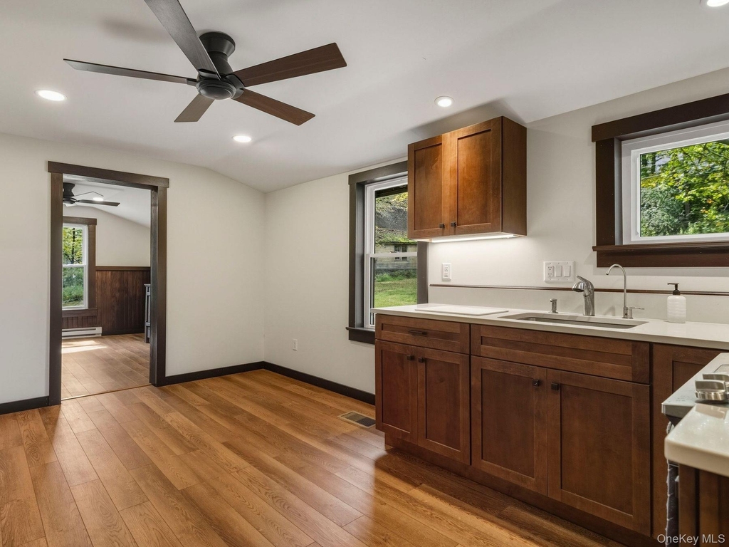 5 Riverby Lane - Photo 7