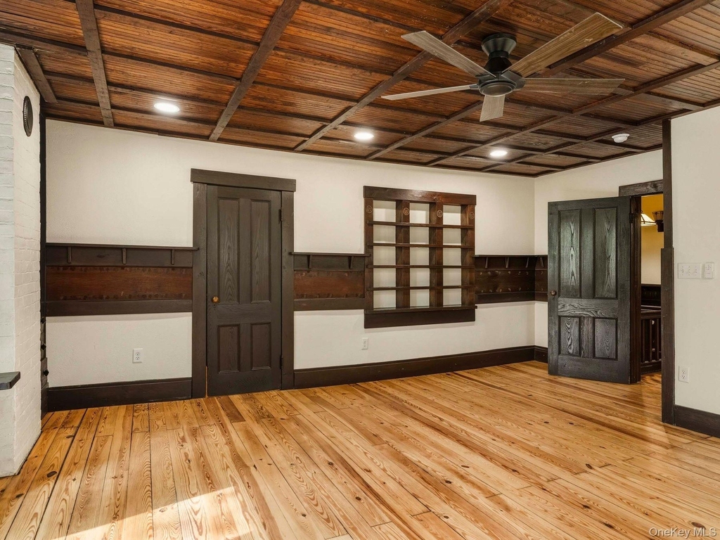 5 Riverby Lane - Photo 32