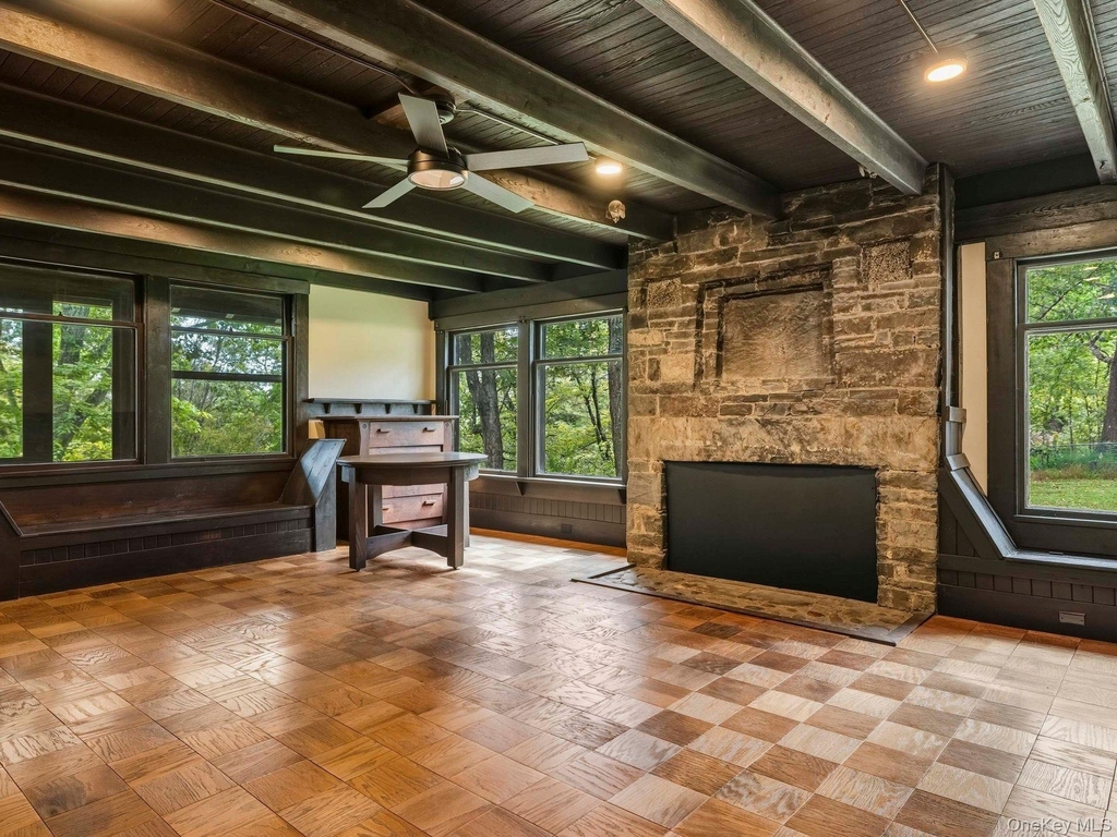 5 Riverby Lane - Photo 16