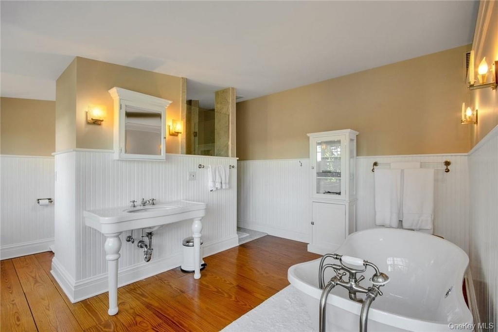 619 N Broadway - Photo 18