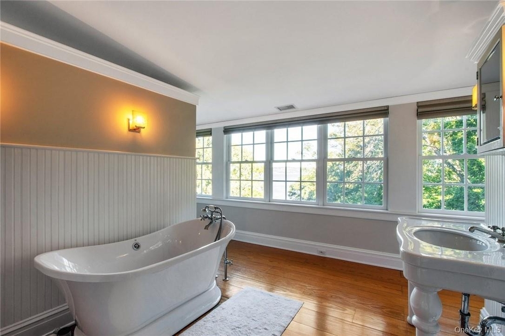 619 N Broadway - Photo 19