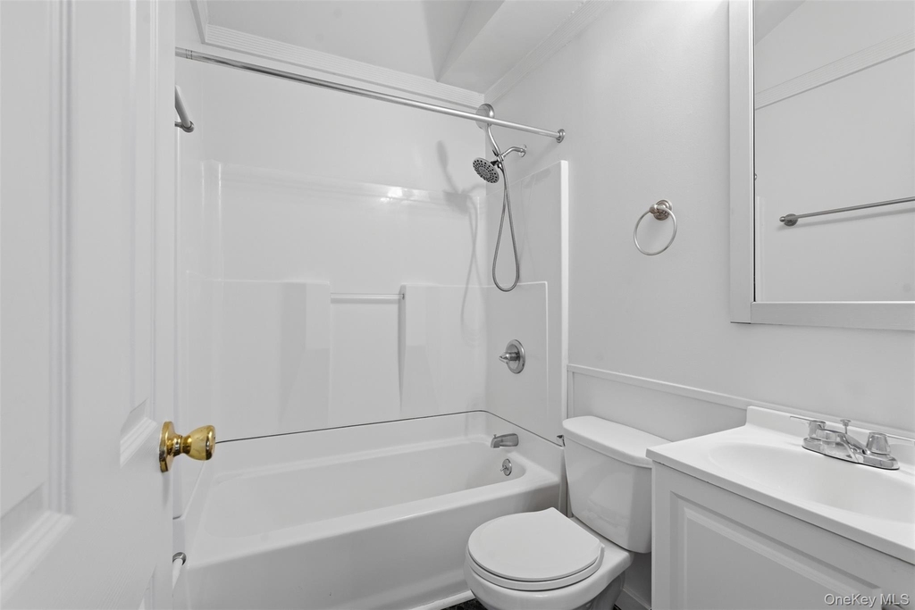 25 Woodland Terrace Court - Photo 11