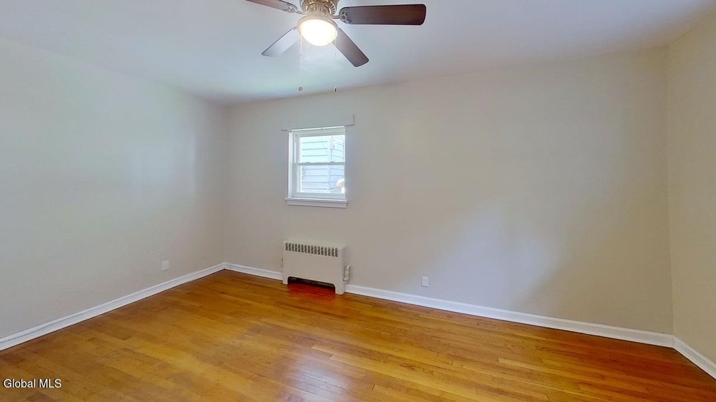 31 Parkwood Street - Photo 29