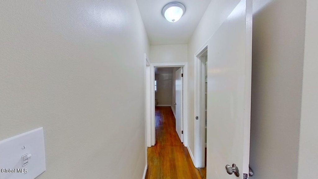 31 Parkwood Street - Photo 16