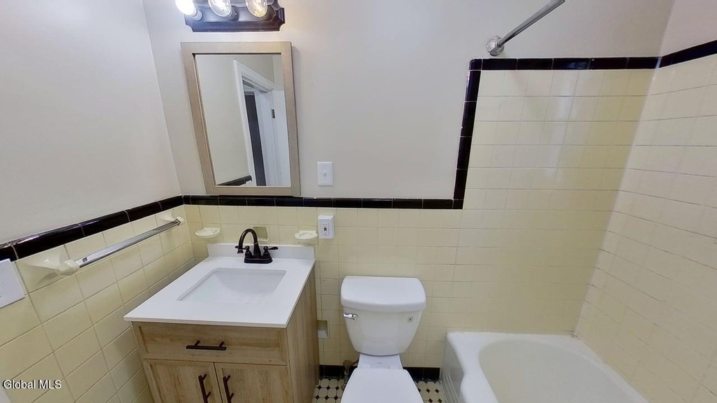 31 Parkwood Street - Photo 20