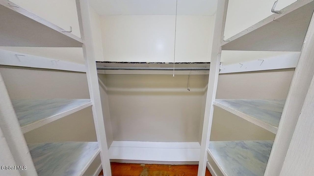 31 Parkwood Street - Photo 18