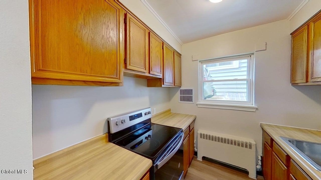 31 Parkwood Street - Photo 10