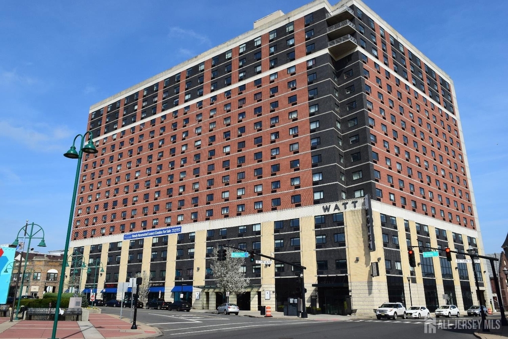 1 Carriage City Plaza - Photo 1