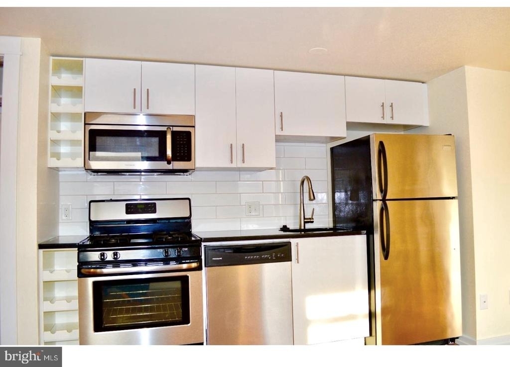 415 S Broad Street - Photo 1