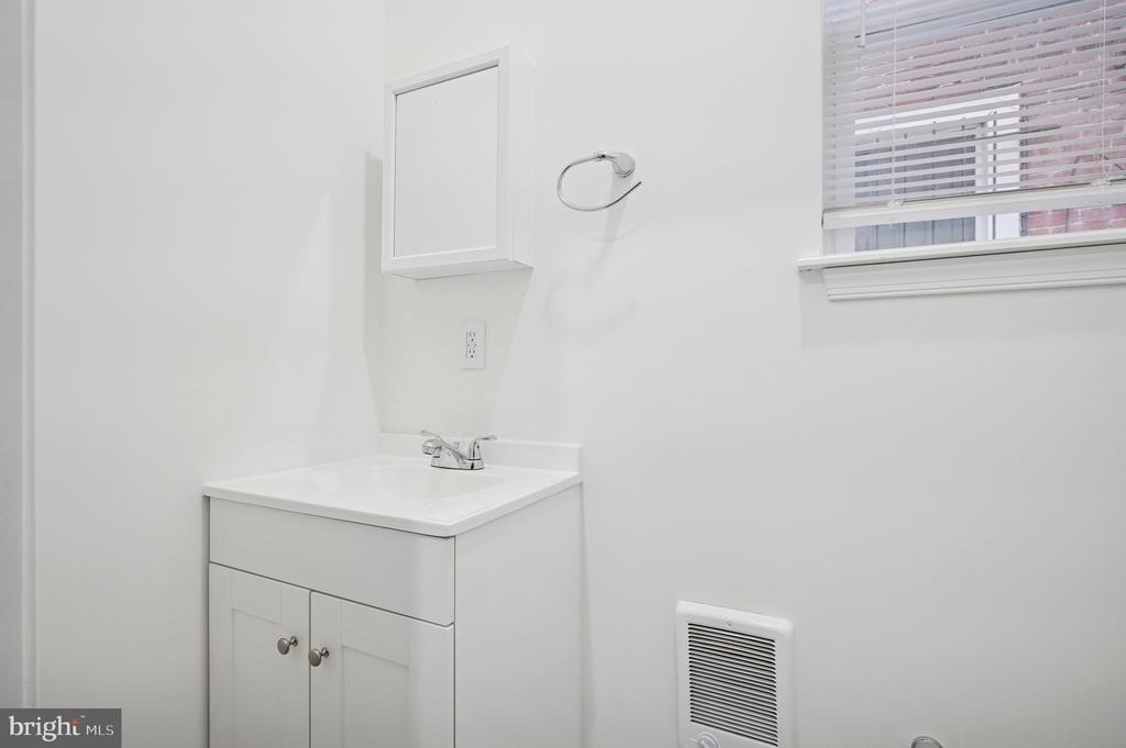 2928 N 27th Street - Photo 7