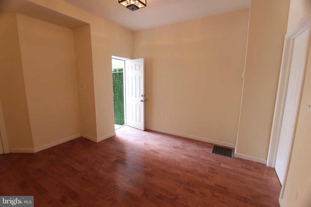 1852 N Willington Street - Photo 12