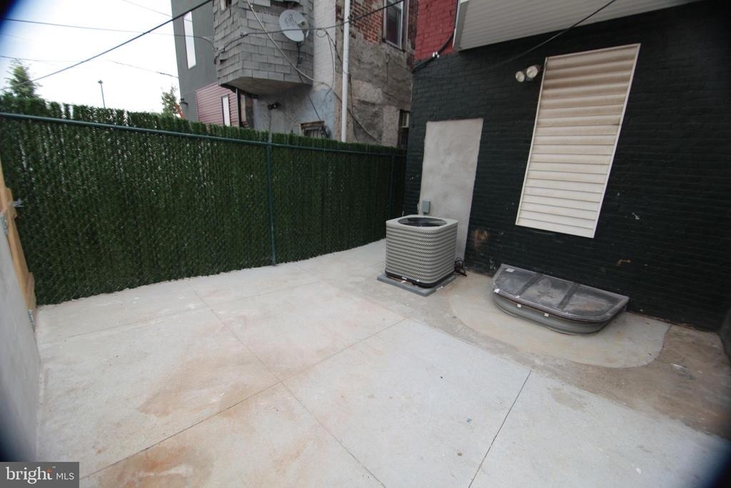 1852 N Willington Street - Photo 27
