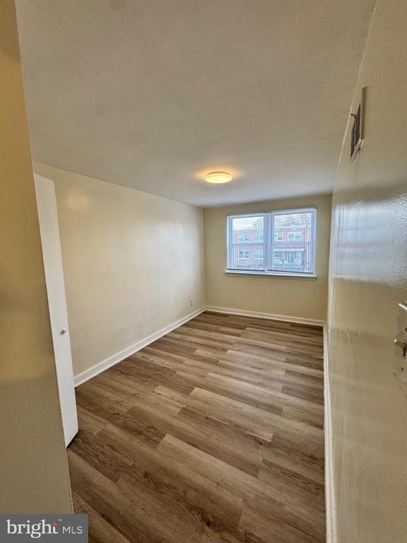 7972 Forrest Avenue - Photo 8