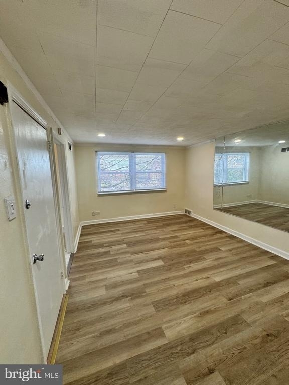 7972 Forrest Avenue - Photo 3