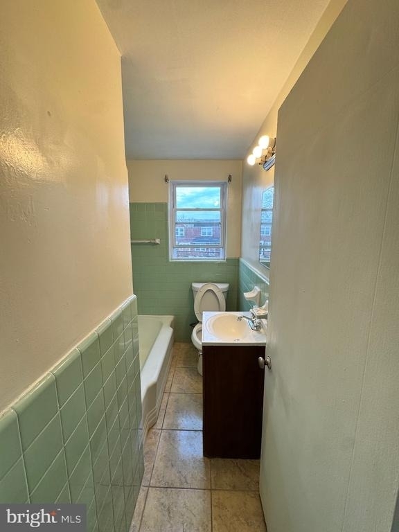 7972 Forrest Avenue - Photo 14