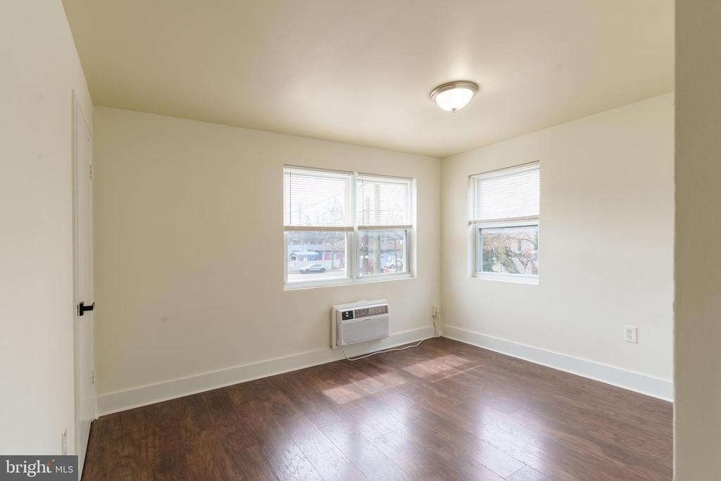 101 E Camden Avenue - Photo 6