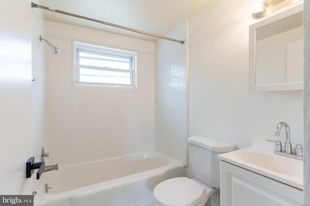 101 E Camden Avenue - Photo 3