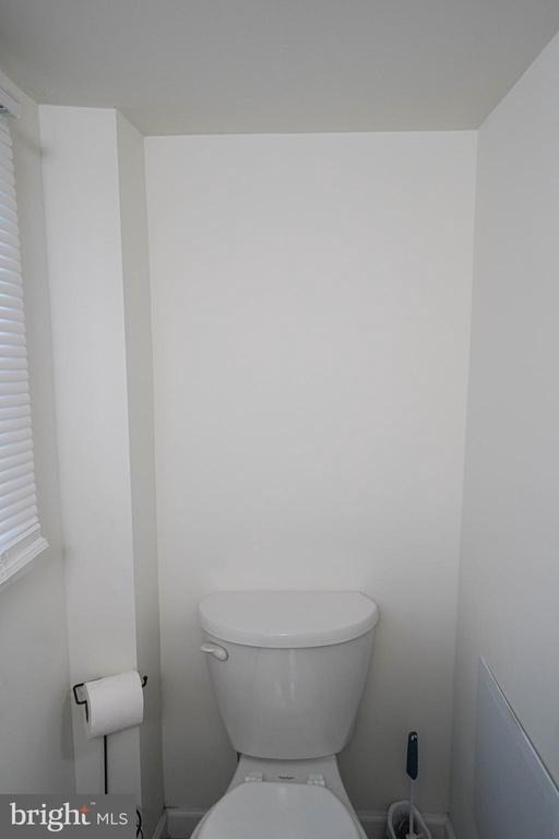 231 Newton Street - Photo 20