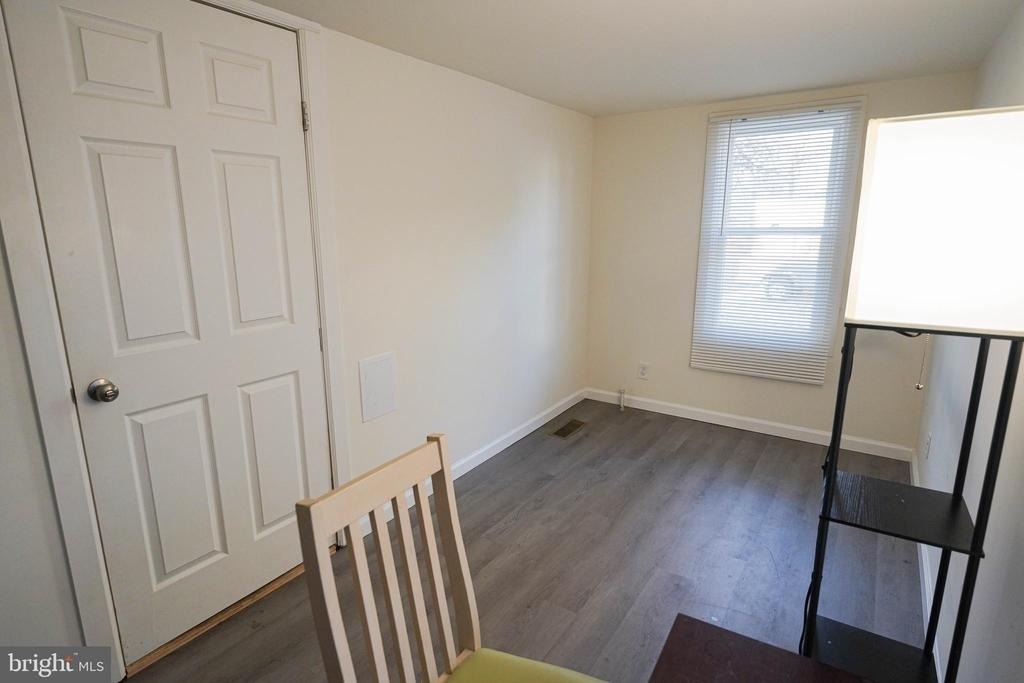 231 Newton Street - Photo 37