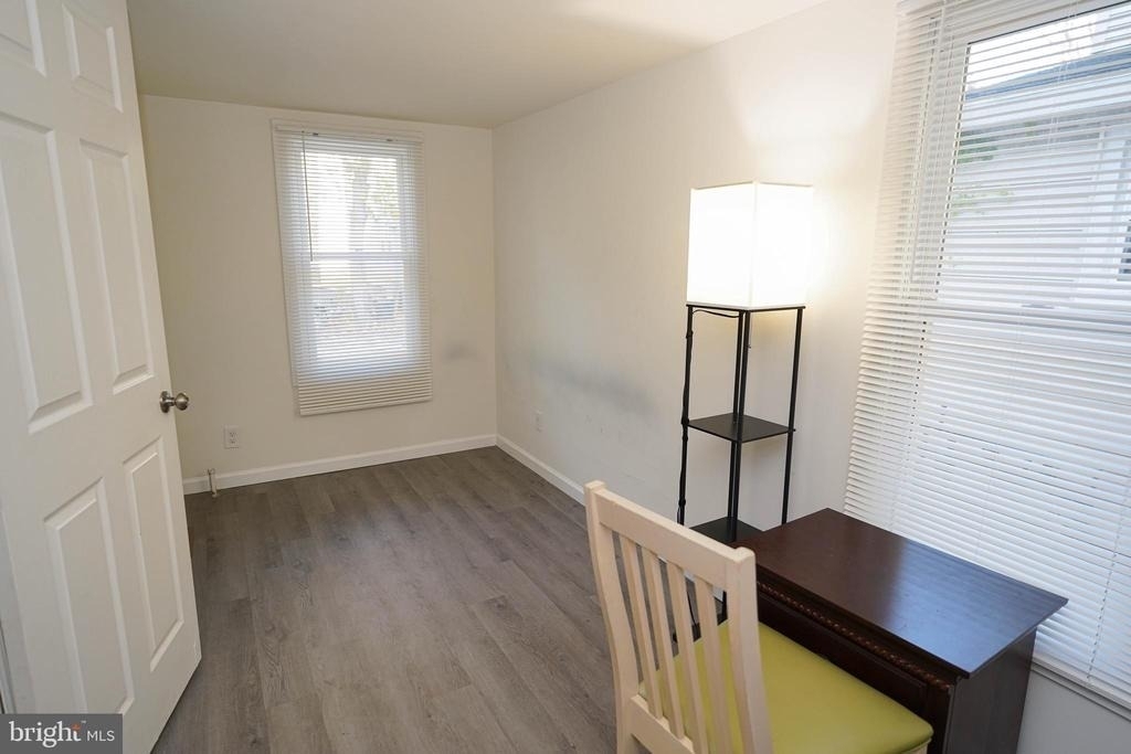 231 Newton Street - Photo 36