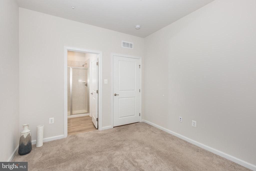 112 Sherman Way - Photo 20