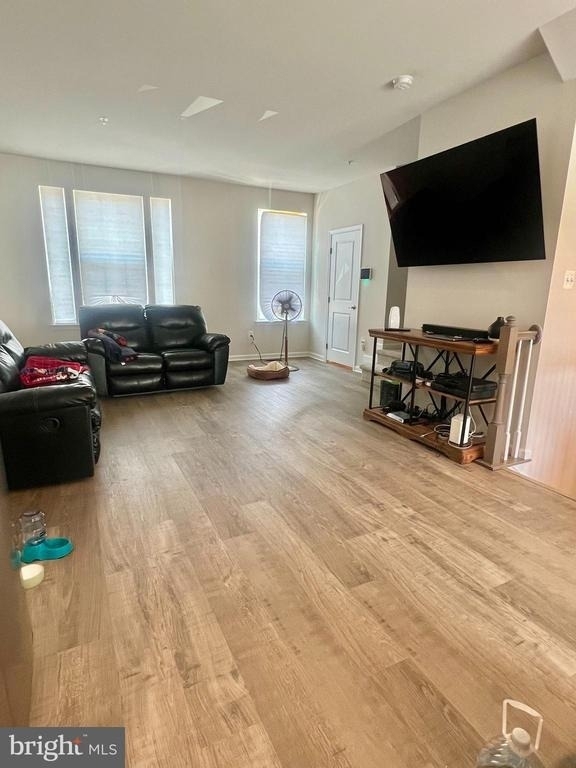 105 Caswell Drive - Photo 8