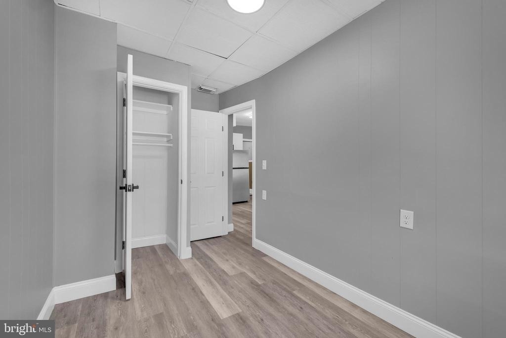 1725 Hollins Street - Photo 10