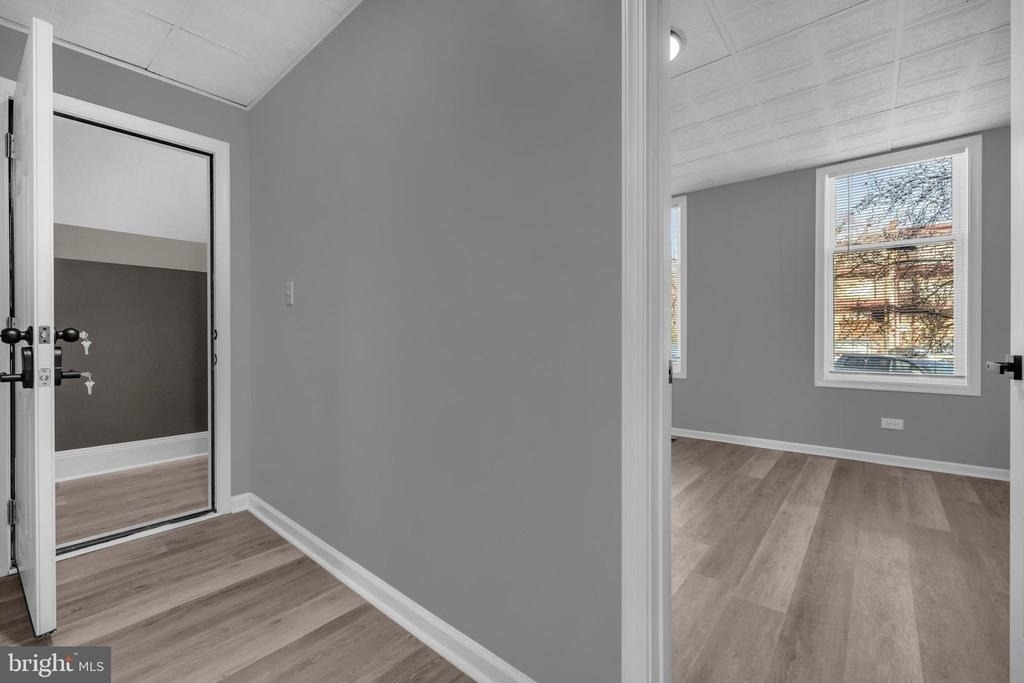 1725 Hollins Street - Photo 19