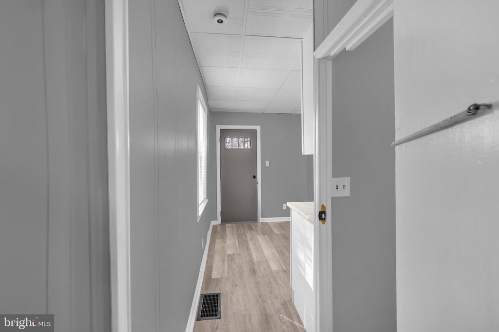 1725 Hollins Street - Photo 12