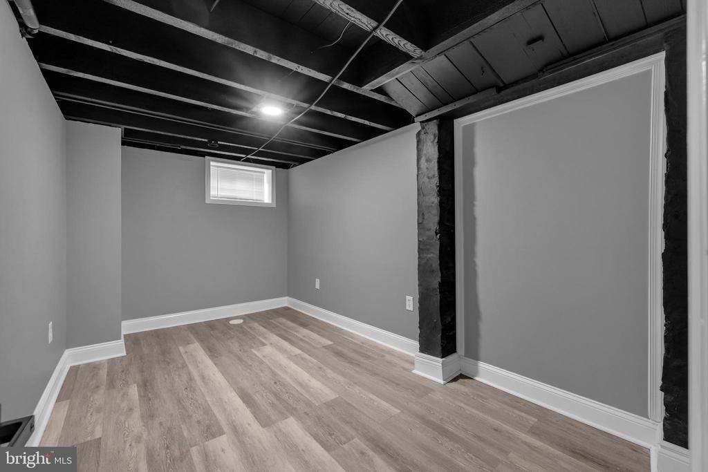 1725 Hollins Street - Photo 1