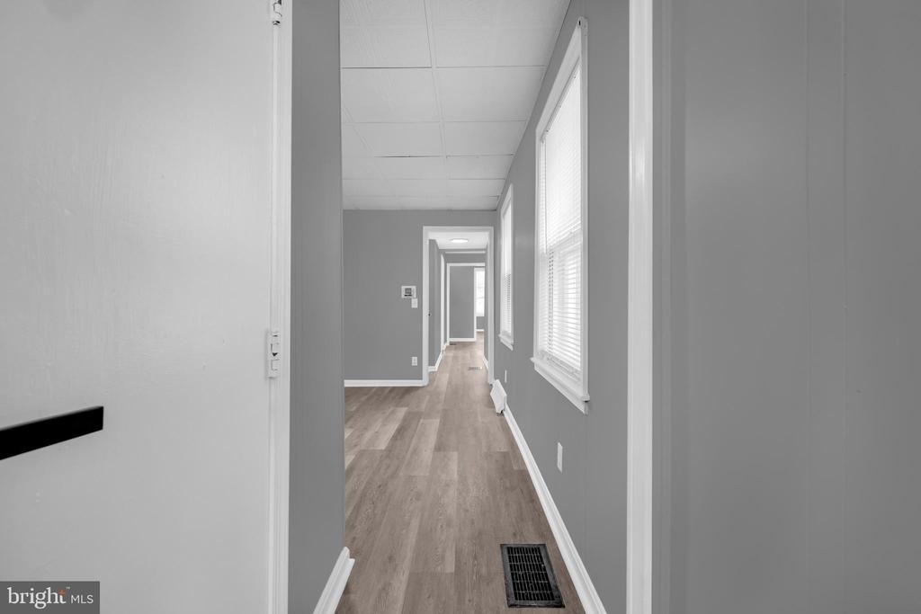 1725 Hollins Street - Photo 26