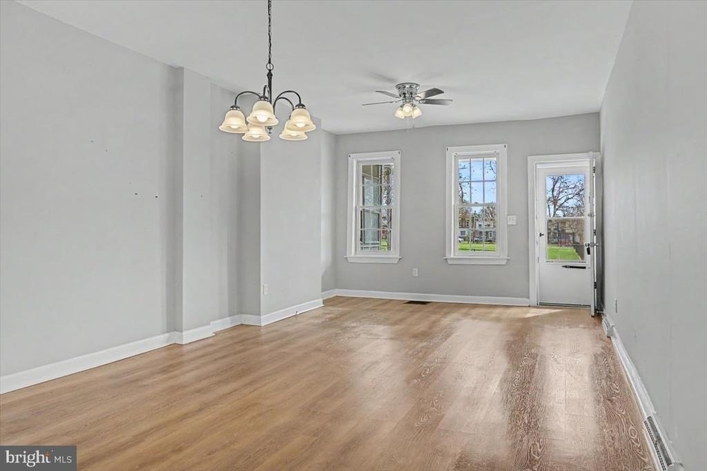 203 N Dupont Street - Photo 3
