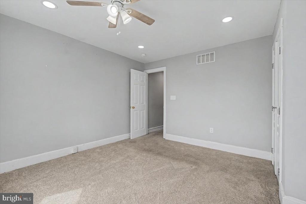 203 N Dupont Street - Photo 13