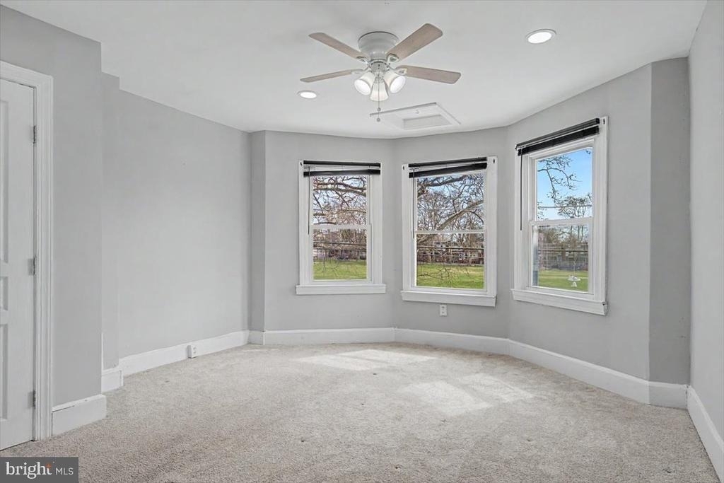 203 N Dupont Street - Photo 12