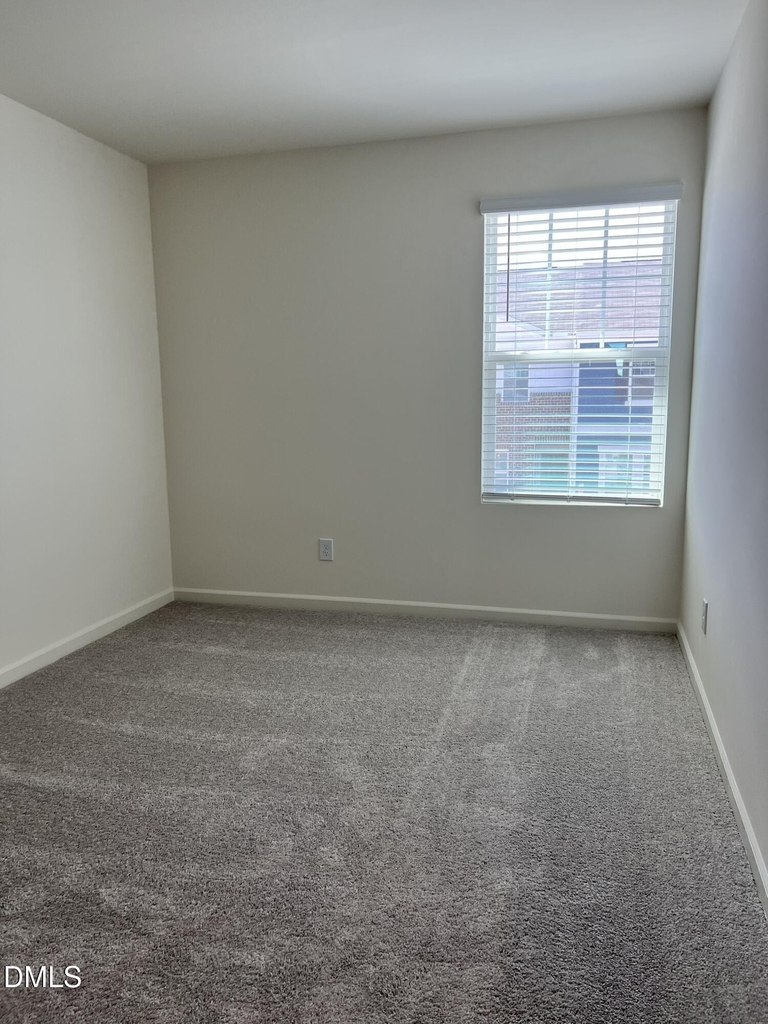 2065 Glen Crossing Drive - Photo 6
