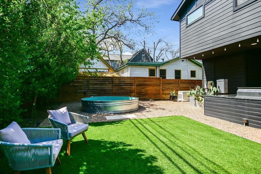 2011 Arpdale St - Photo 17