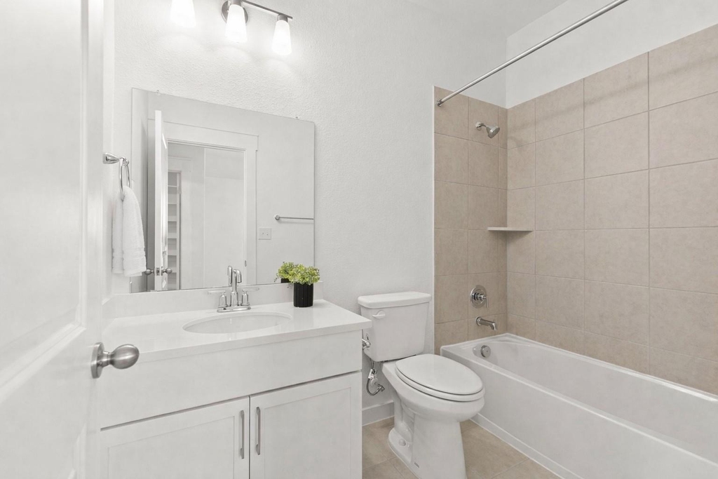 108 Hartson Dr - Photo 23