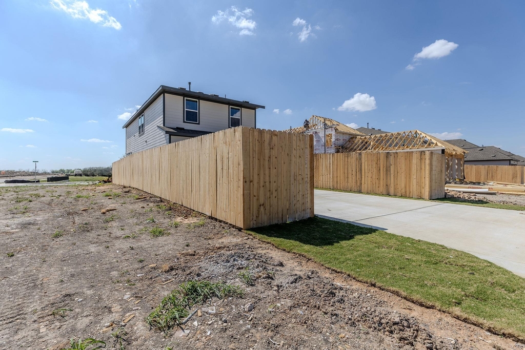 108 Hartson Dr - Photo 28