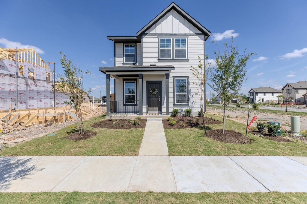 108 Hartson Dr - Photo 3