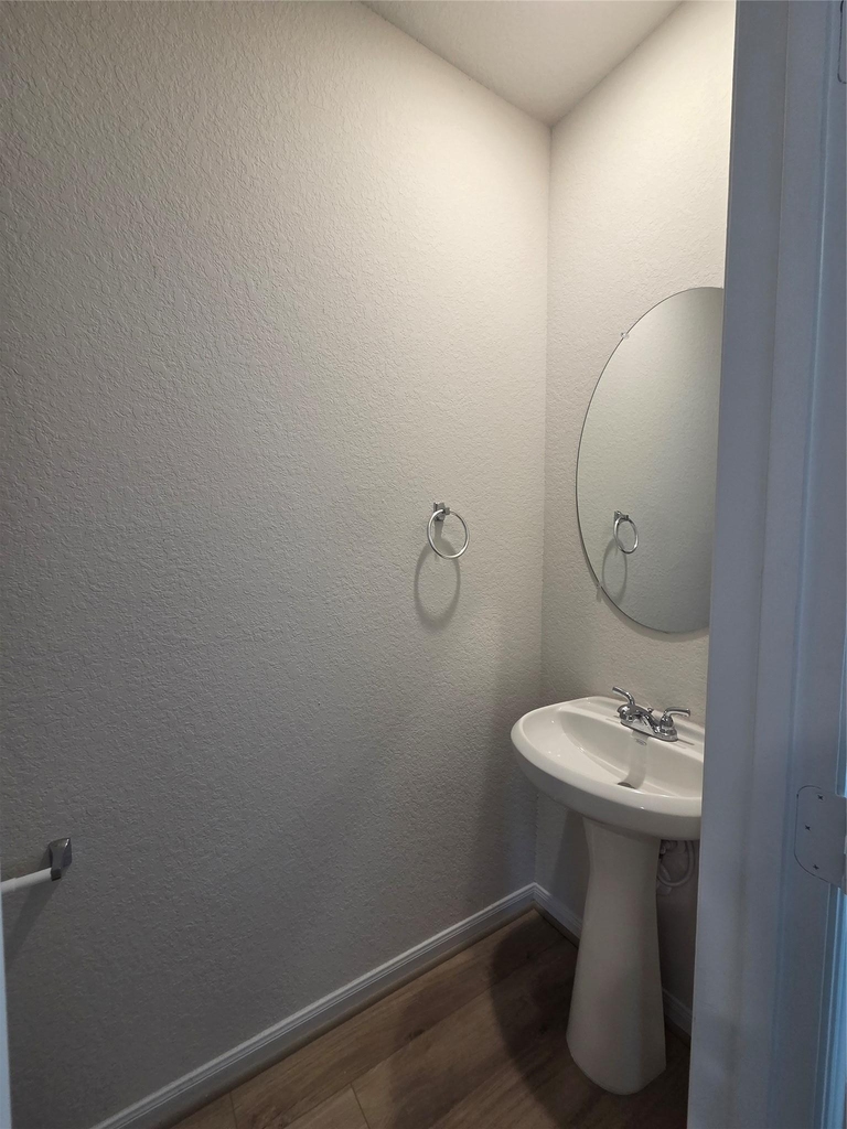 8902 Grand Western - Photo 30
