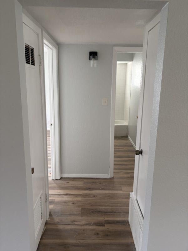 606 W 4th St - Photo 4