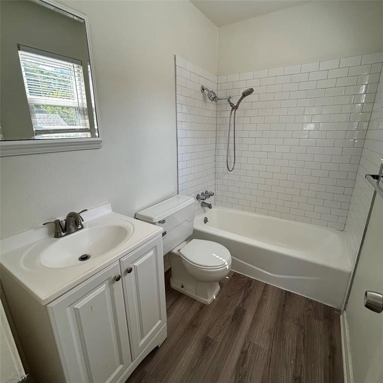 1106 W 22nd 1/2 St - Photo 7